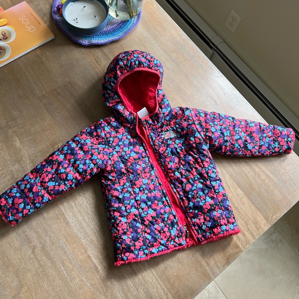 The north face winter coat 18-24mo reversible